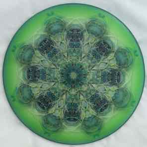 12 INCH ROUND GLASS
TRIVET
GREEN SPROUT 1